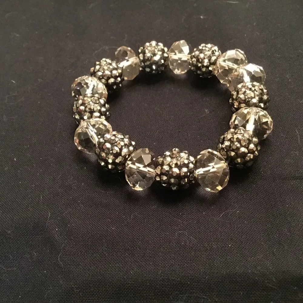 Faceted Acrylic Crystal and Caviar Beads Bracelet